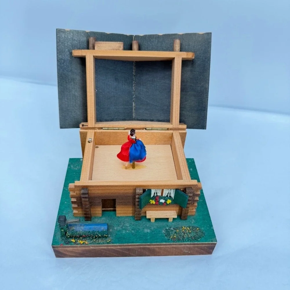 Vintage Wooden Swiss Musical Chalet Box Wood Cabin Dancing Ballerina Decor